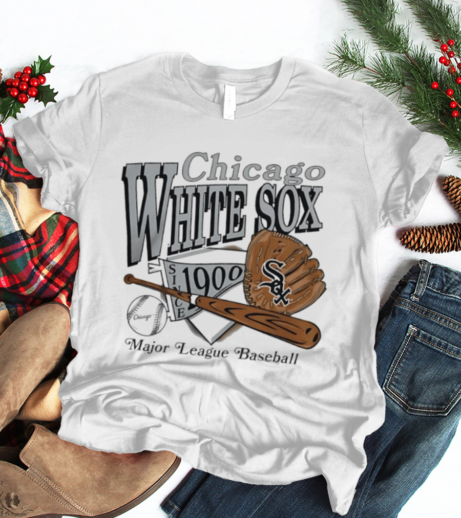 Chicago White Sox Since 1900 Major League Baseball Vintage Style Glove And Bat T-Shirt