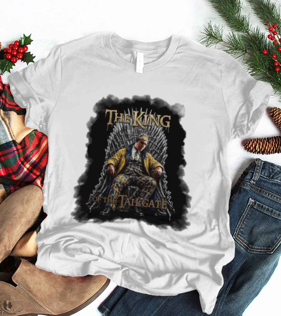 The King Of The Tailgate Chicago Bears Bill Murray Thrones Chair T-Shirt