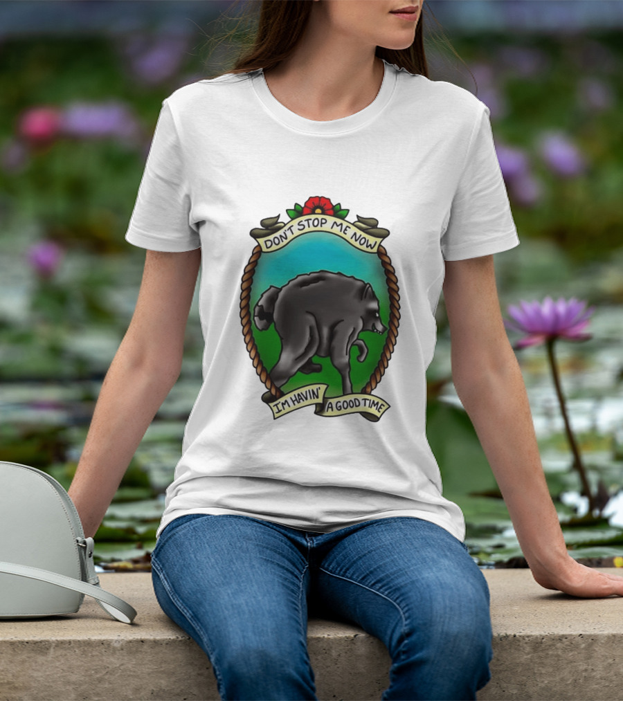 Dancing Wolf Don't Stop Me Now I'm Havin' A Good Time T-Shirt