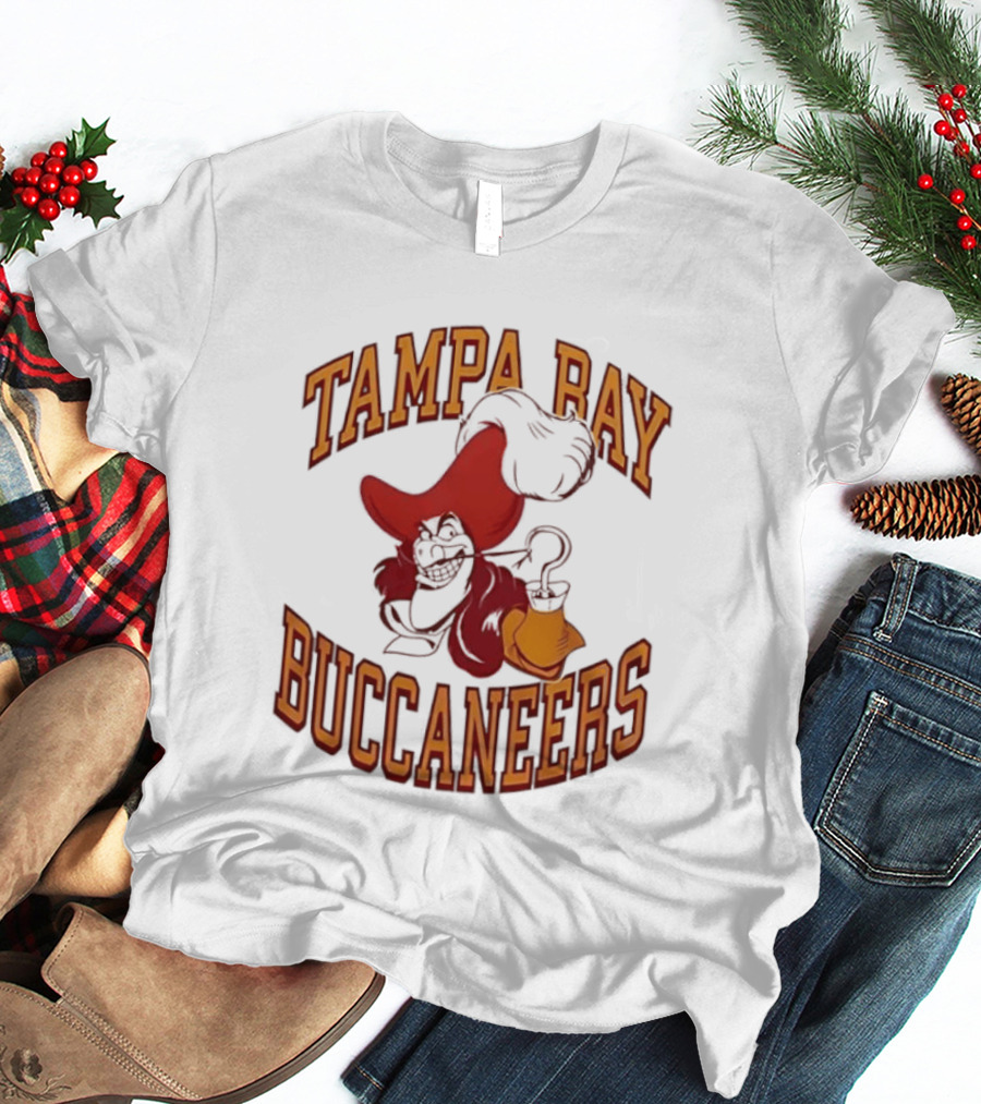 Captain Hook Tampa Bay Buccaneers Pirate T-Shirt