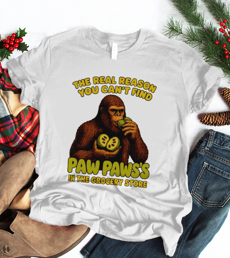 Pawpaw Fruit Mystery Sasquatch Eating Pawpaws In Grocery Store T-Shirt
