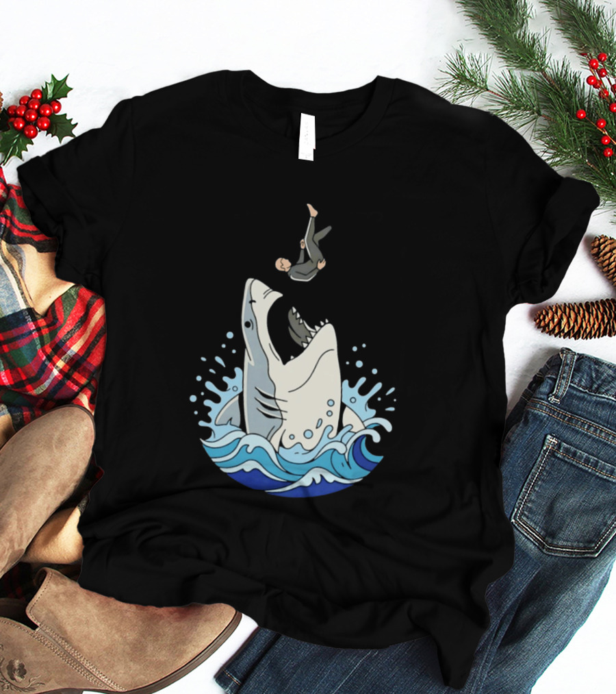 Great White Shark Surfer Falling Water Splash Scene T-Shirt
