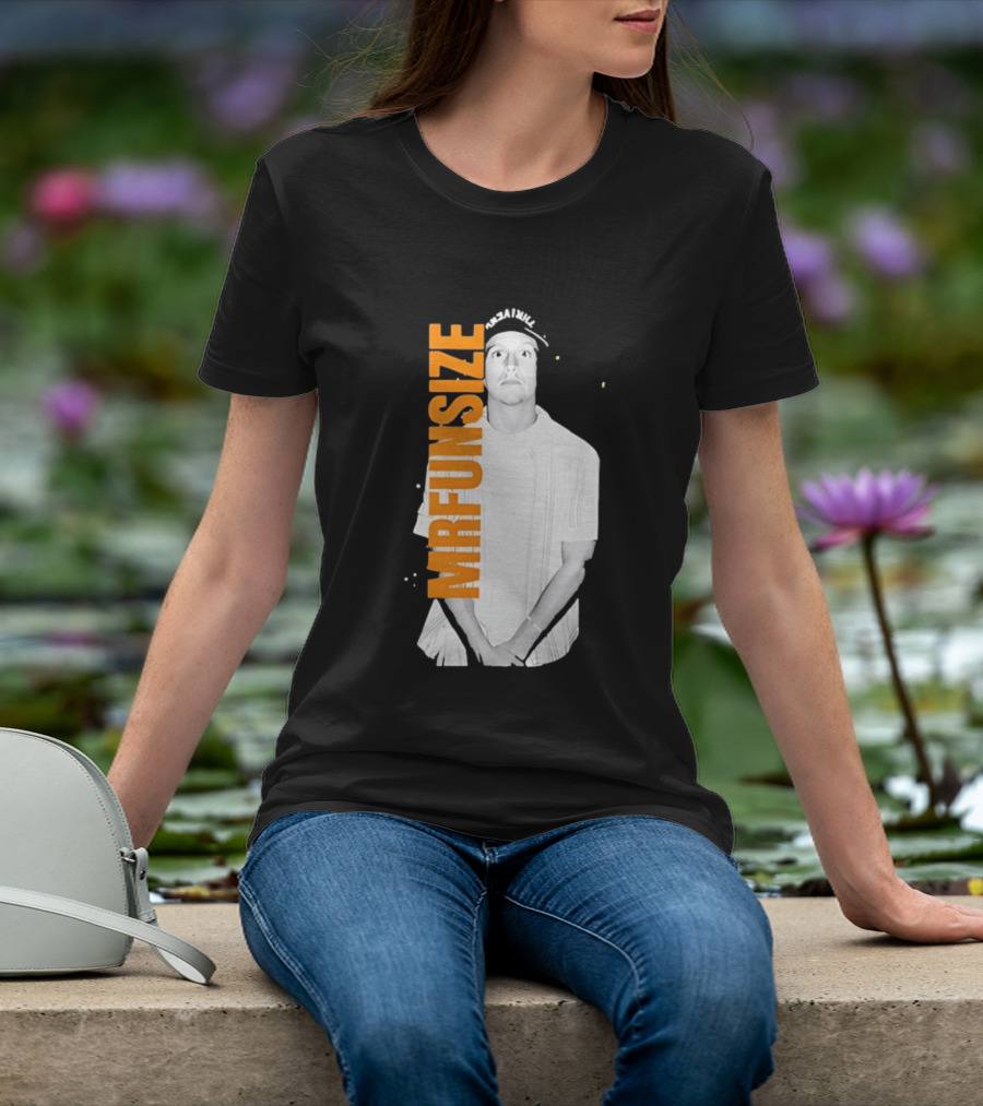 MrFunsize Thrive Est 2015 Black And White T-Shirt