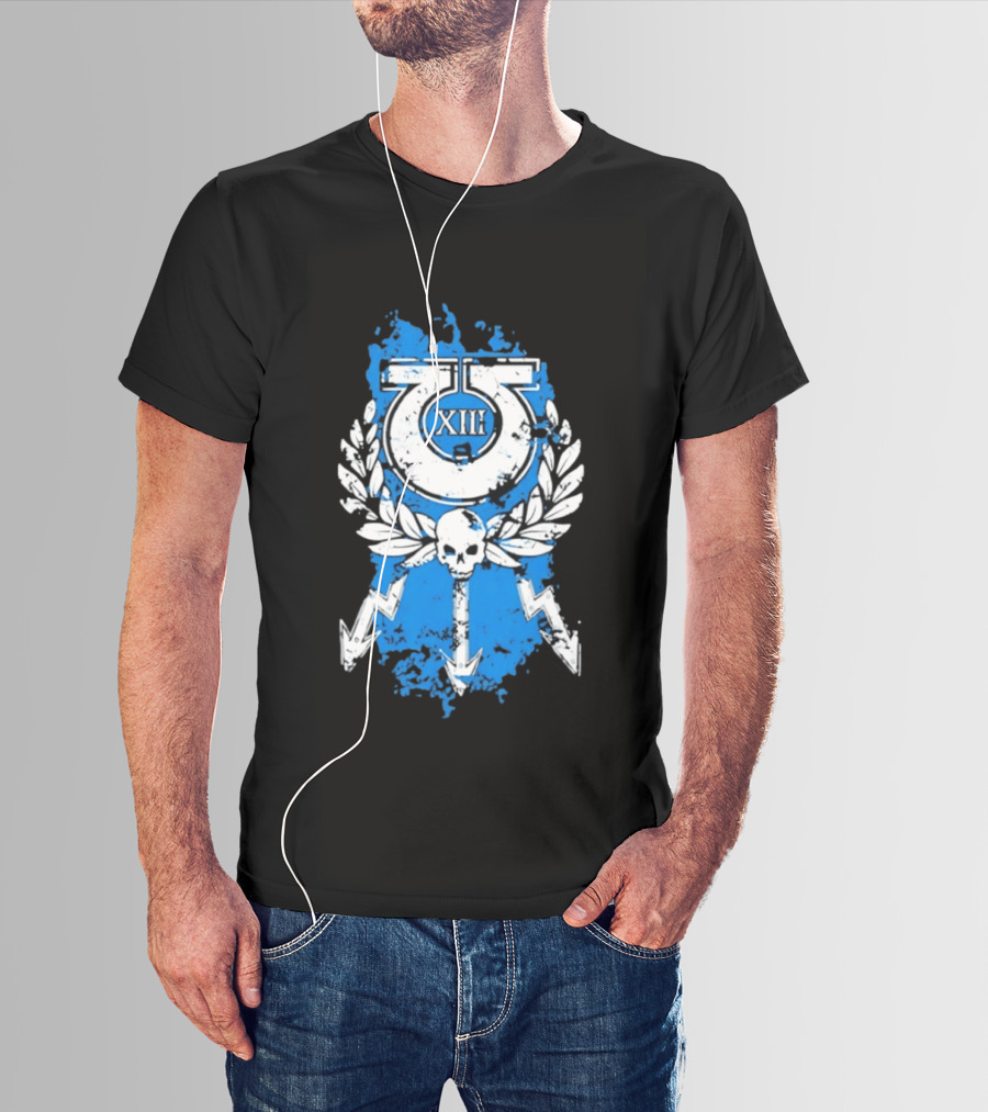 XIII Ultramarines Distressed Warhammer 40k Skull Lightning Laurel T-Shirt
