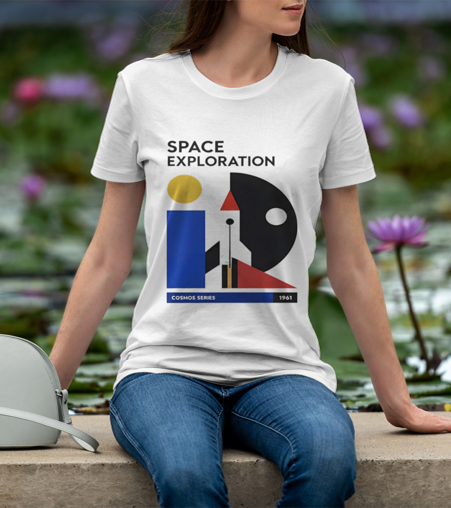 Space Exploration 1961 Cosmos Series Retro Geometric T-Shirt