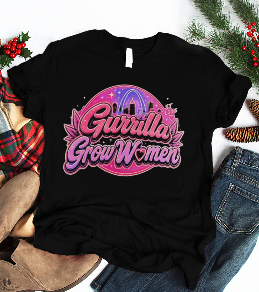 Gurrilla Grow Women St Louis Cannabis Cityscape Pink Sky Arch T-Shirt