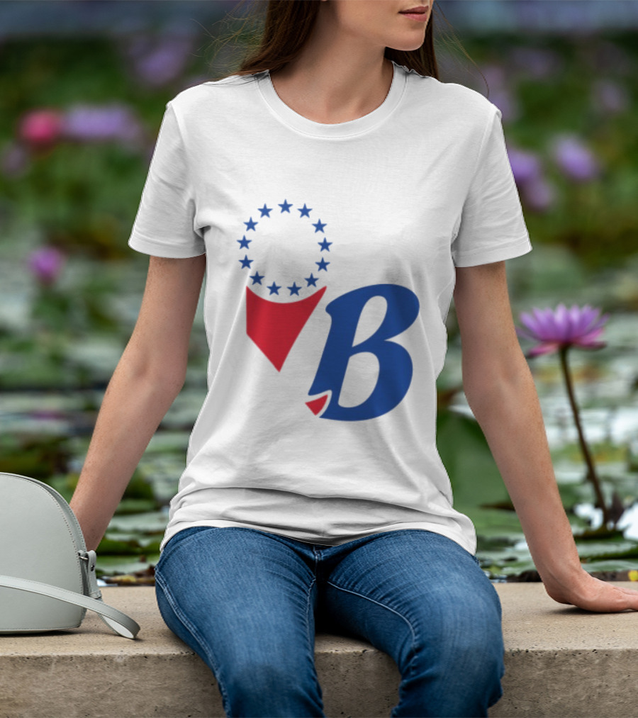 Chinatown Market Store Let Brotherly Love Philadelphia B Icon Circle Stars T-Shirt