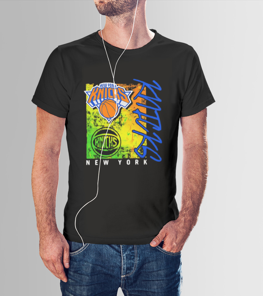 New York Knicks Distressed Basketball Retro Style NBA Fan Favorite T-Shirt