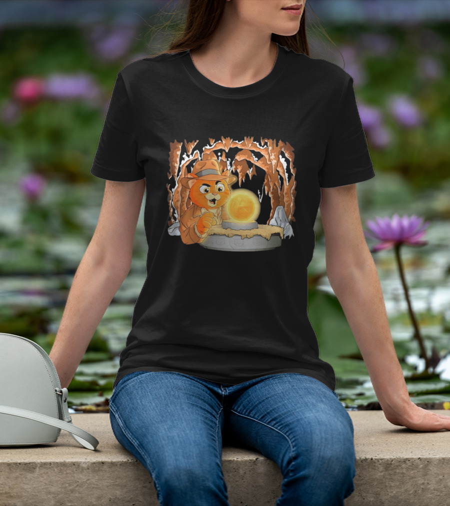Raiders Of The Lost Yarn Cat Indiana Jones Golden Ball Relic Adventure T-Shirt