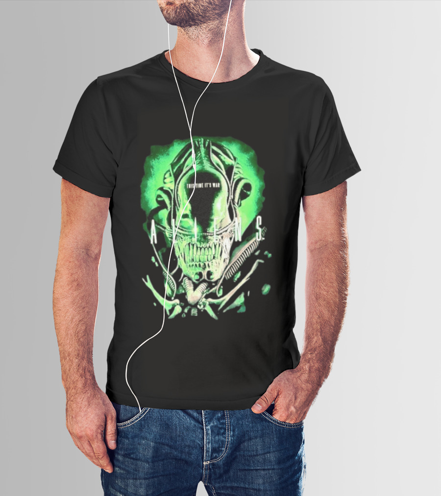 Xenomorph Aliens This Time It's War Alien Franchise Movie T-Shirt