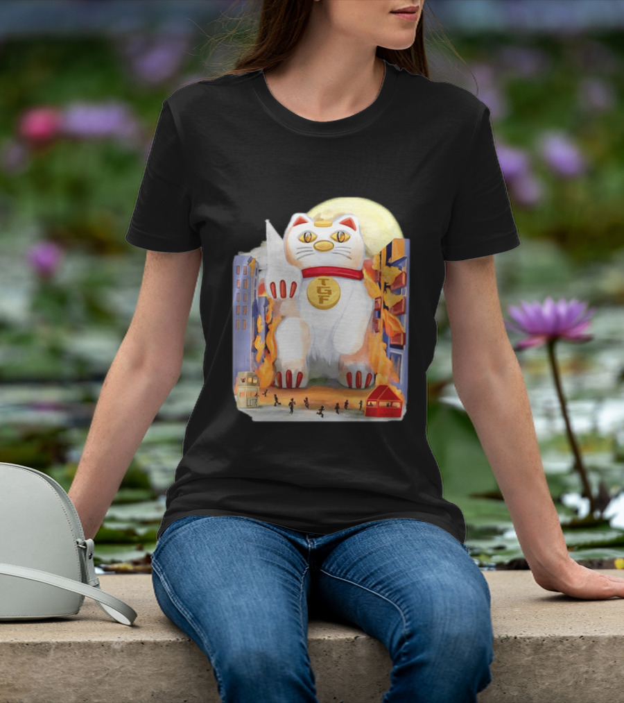 TGF Lucky Cat Maneki Neko Giant Cat City Destruction T-Shirt