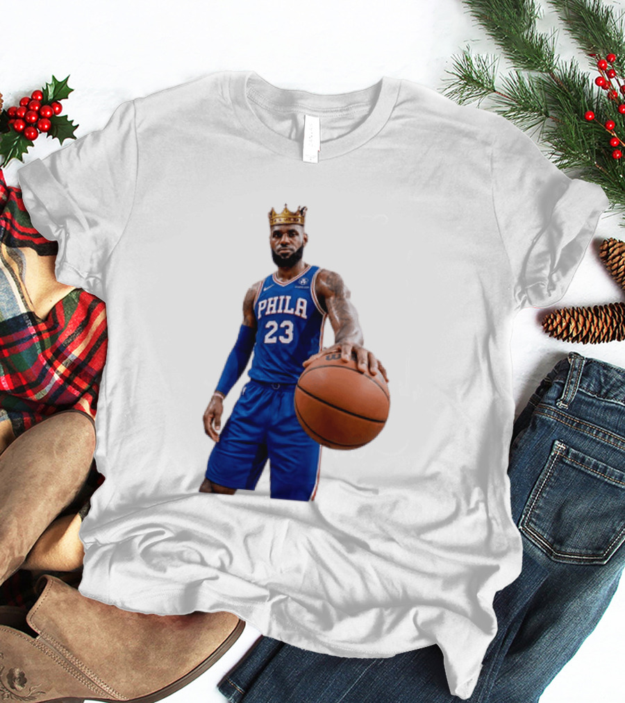 LeBron James King Crown Dribbling Philadelphia 76ers Basketball Player 23 Phila T-Shirt