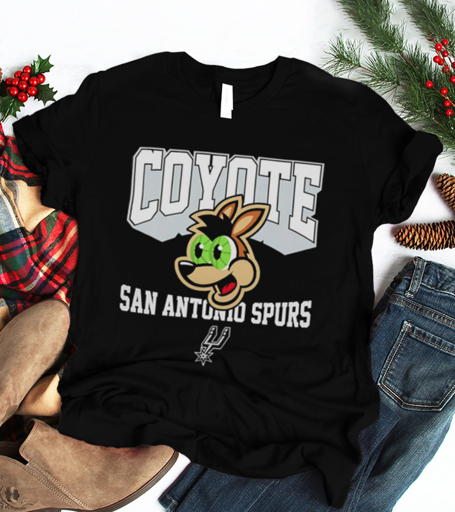 Coyote San Antonio Spurs Team T-Shirt