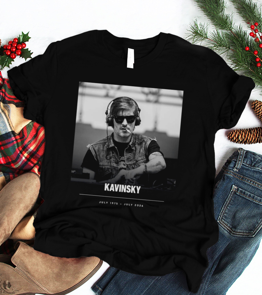 Kavinsky July 1975 July 2026 Retro DJ T-Shirt