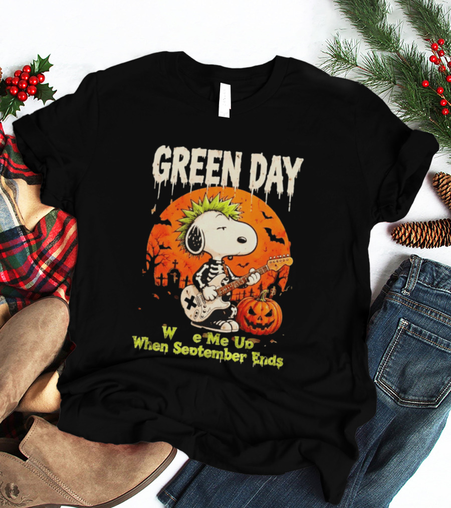 Green Day Snoopy Skeleton Guitar Wake Me Up When September Ends Halloween Pumpkin T-Shirt