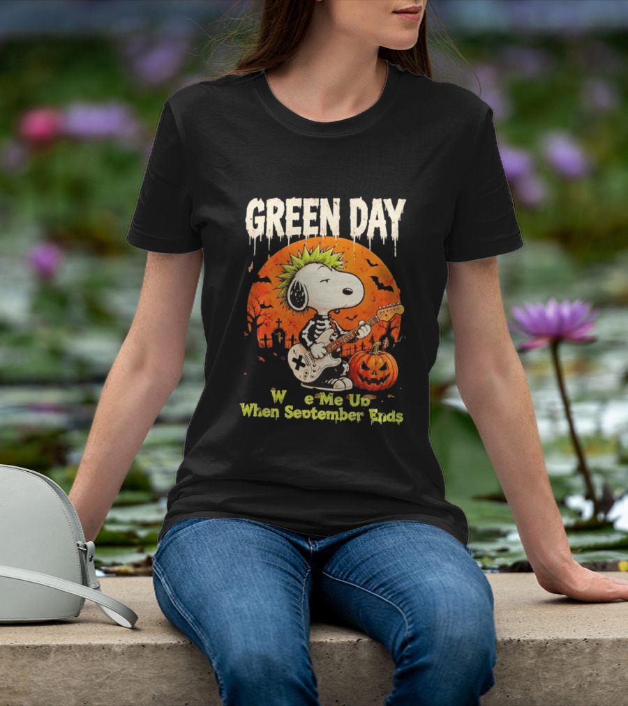 Green Day Snoopy Skeleton Guitar Wake Me Up When September Ends Halloween Pumpkin T-Shirt