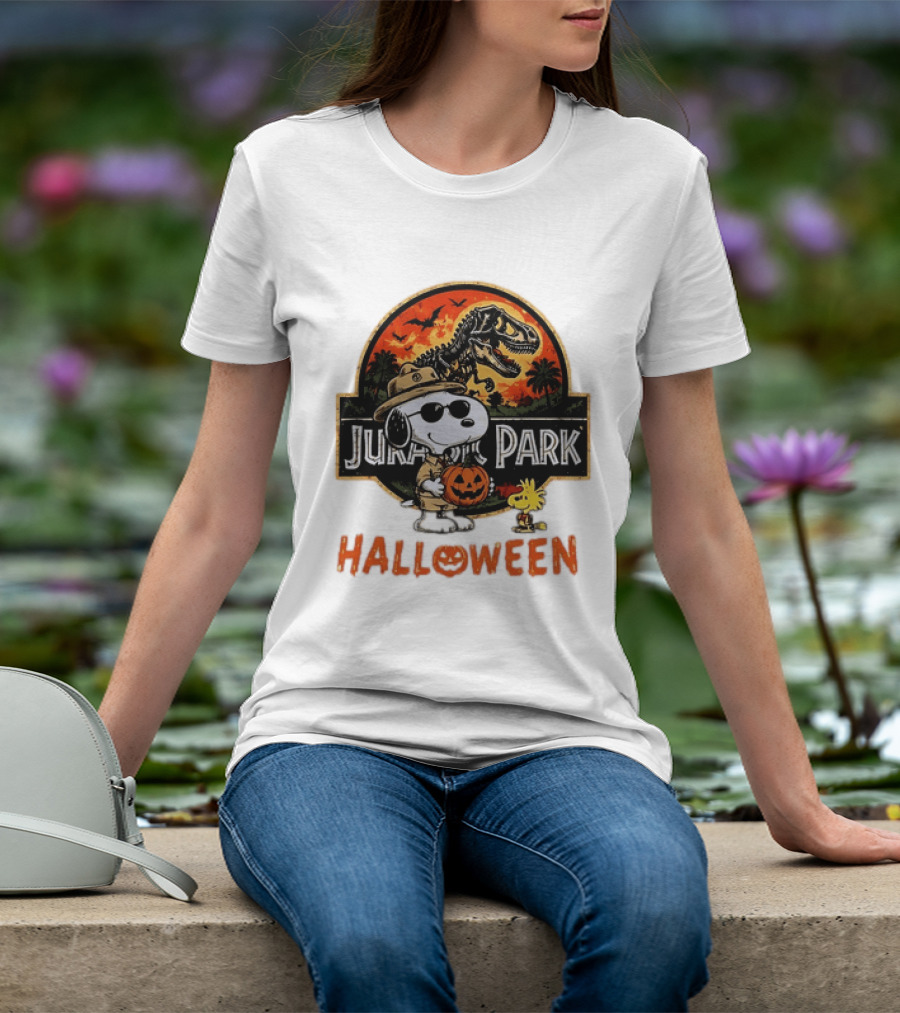 Snoopy Woodstock Jurassic Park Halloween Pumpkin T-Shirt