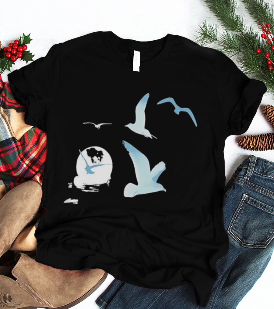 1989 Seagull Boxy Flock In Flight Retro Aesthetic T-Shirt