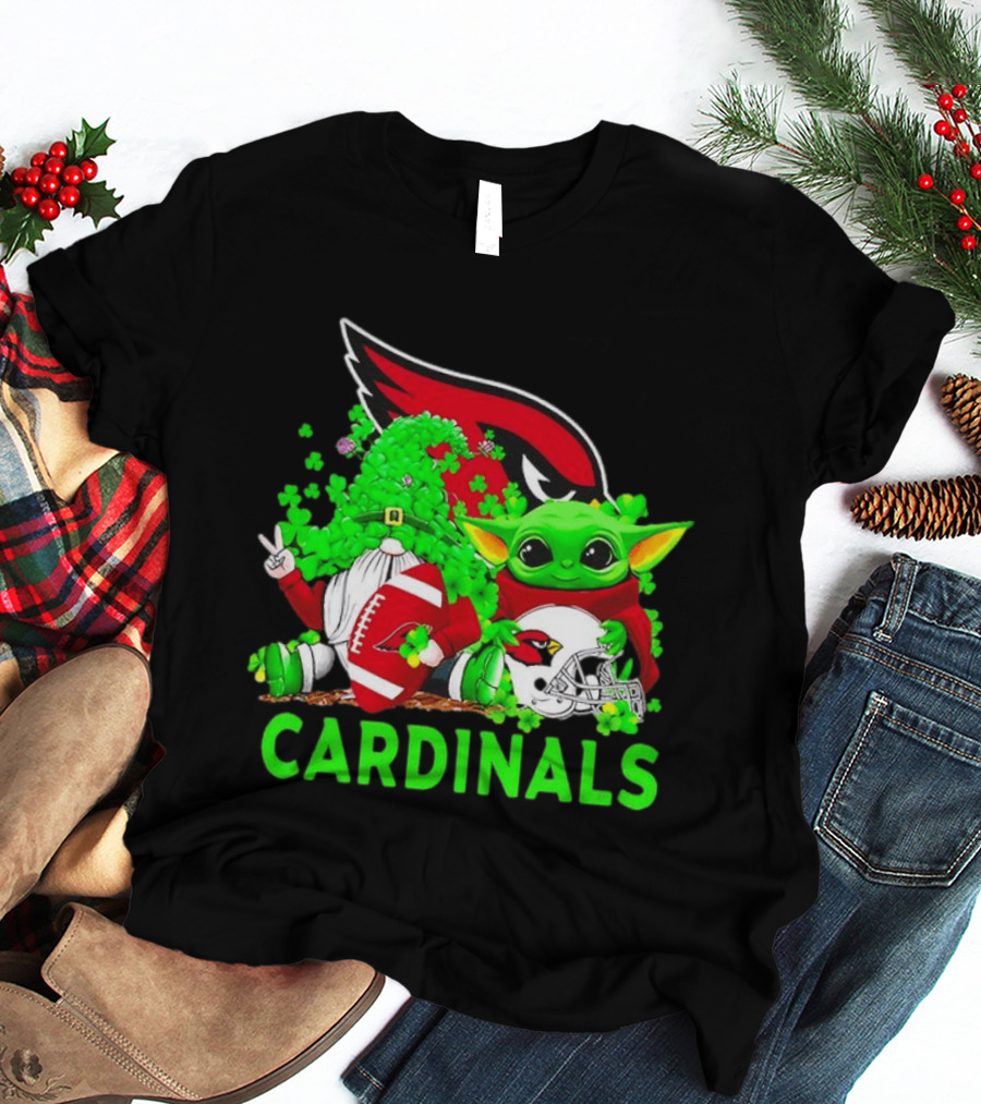 Arizona Cardinals Baby Yoda Gnome St Patrick's Day T-Shirt