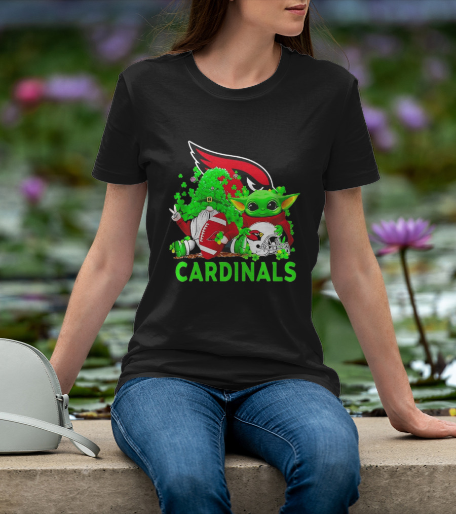 Arizona Cardinals Baby Yoda Gnome St Patrick's Day T-Shirt
