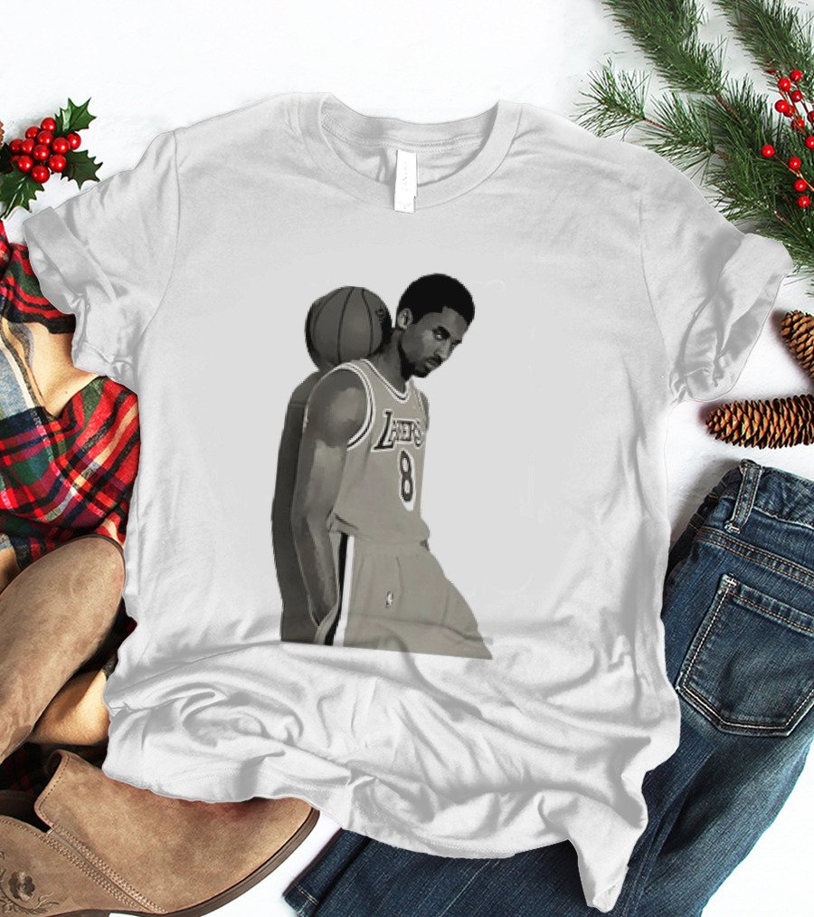 Kobe Bryant LA Lakers NBA Legend Iconic Number 8 T-Shirt