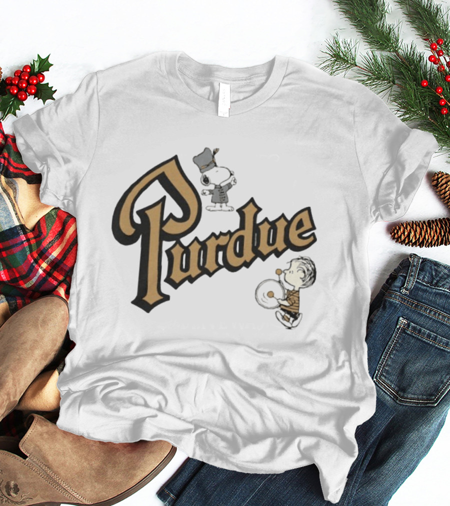 Purdue Boilermakers Snoopy And Charlie Brown Football T-Shirt