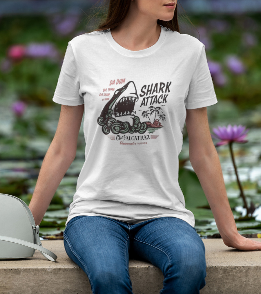 Big Wave Shark Attack Che Alcatraz Island California Adventure T-Shirt