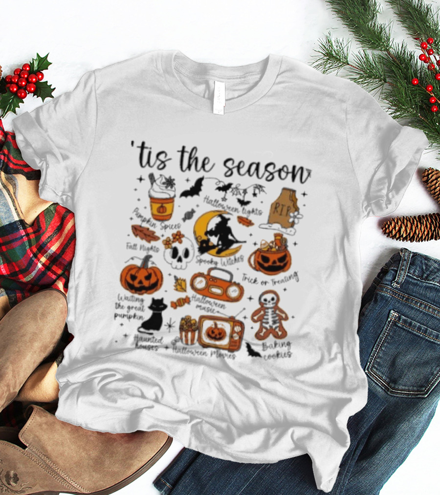 Tis The Season Pumpkin Spices Spooky Witches Halloween Trick Or Treat T-Shirt