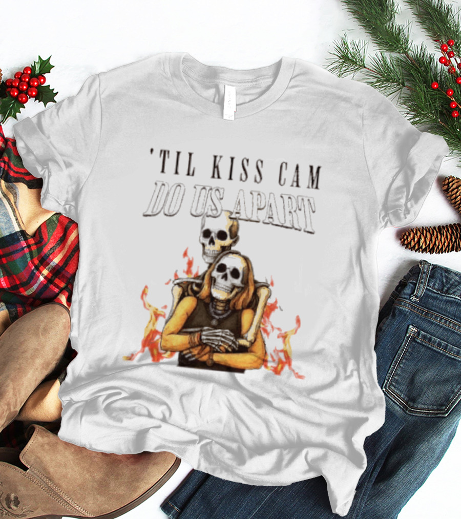 Til Kiss Cam Do Us Part Skeleton Halloween Flames T-Shirt