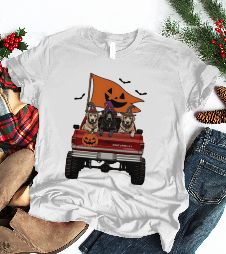 Chevrolet Halloween Dogs In Truck With Pumpkin And Bats T-Shirt
