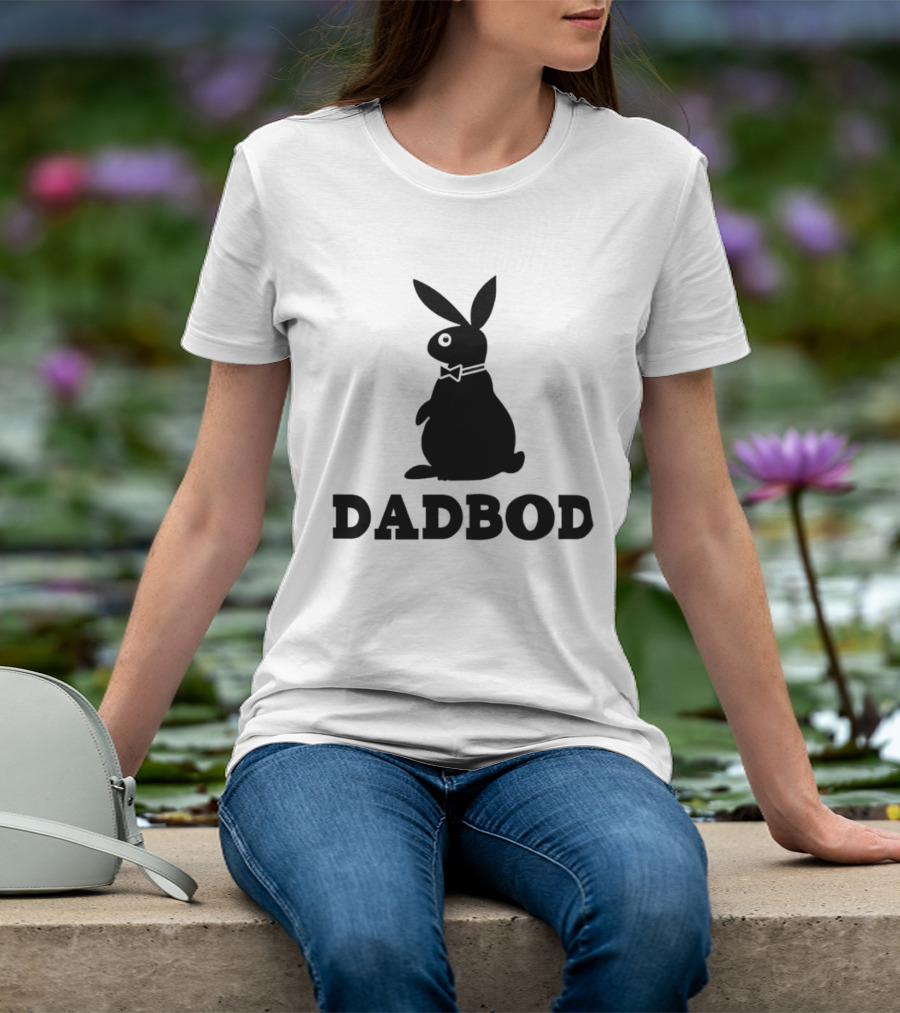 Dadbod Bunny Rabbit Dad Bod Fatherhood Humor Bow Tie T-Shirt