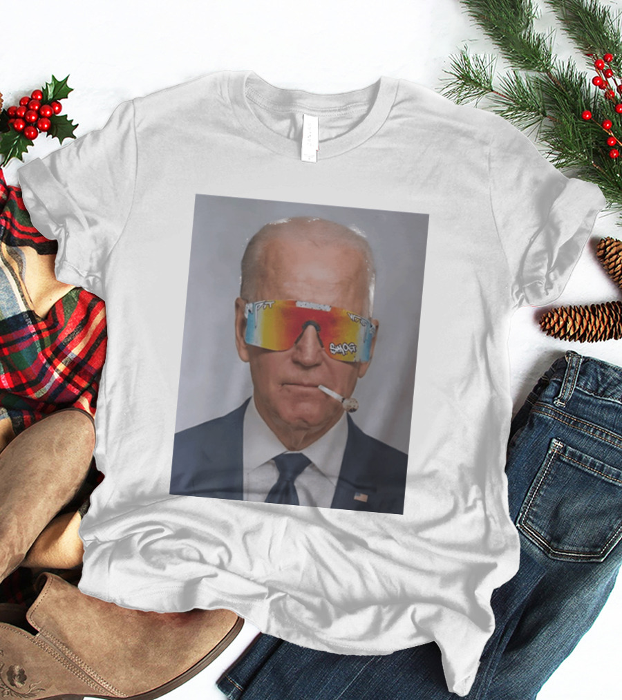 Joe Biden Pit Viper Sunglasses Smoking Pipe President T-Shirt