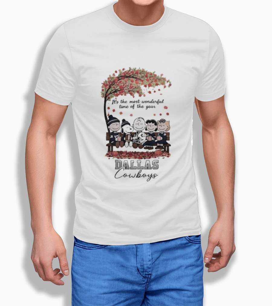Peanuts Characters It's The Most Wonderful Time Of The Year Dallas Cowboys Autumn Scene T-Shirt