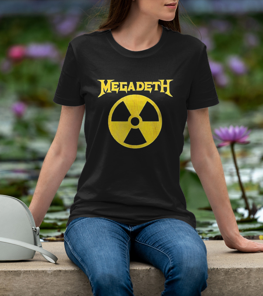 Megadeth Distressed Radioactive Symbol Heavy Metal T-Shirt