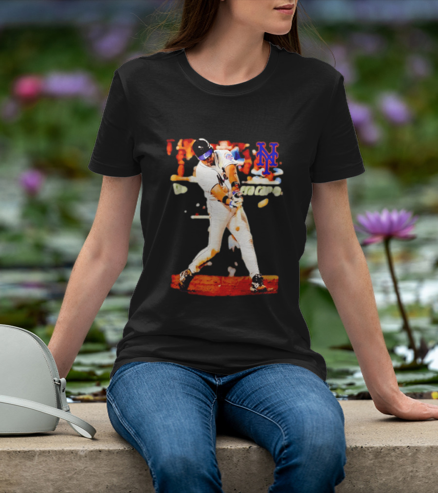 Mike Piazza New York Mets Batting Action MLB Player Swing T-Shirt