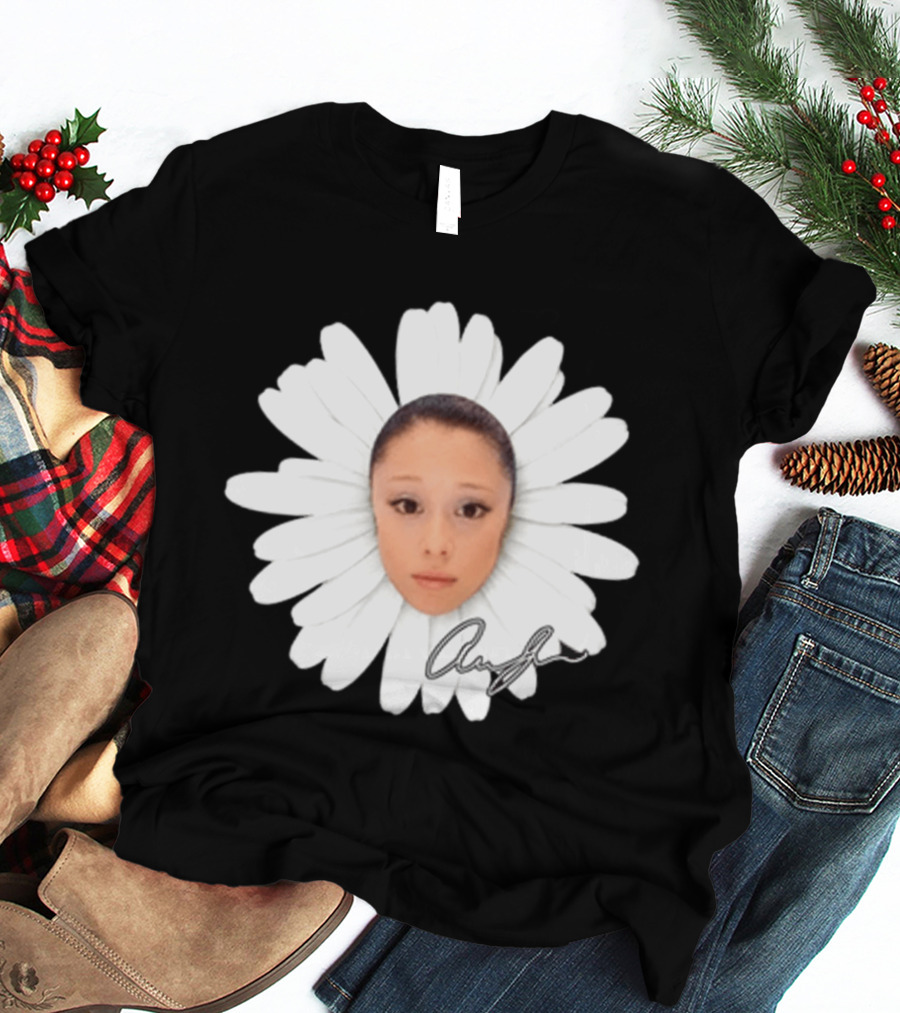 Ariana Petal Daisy Meme Face Cute Signature T-Shirt