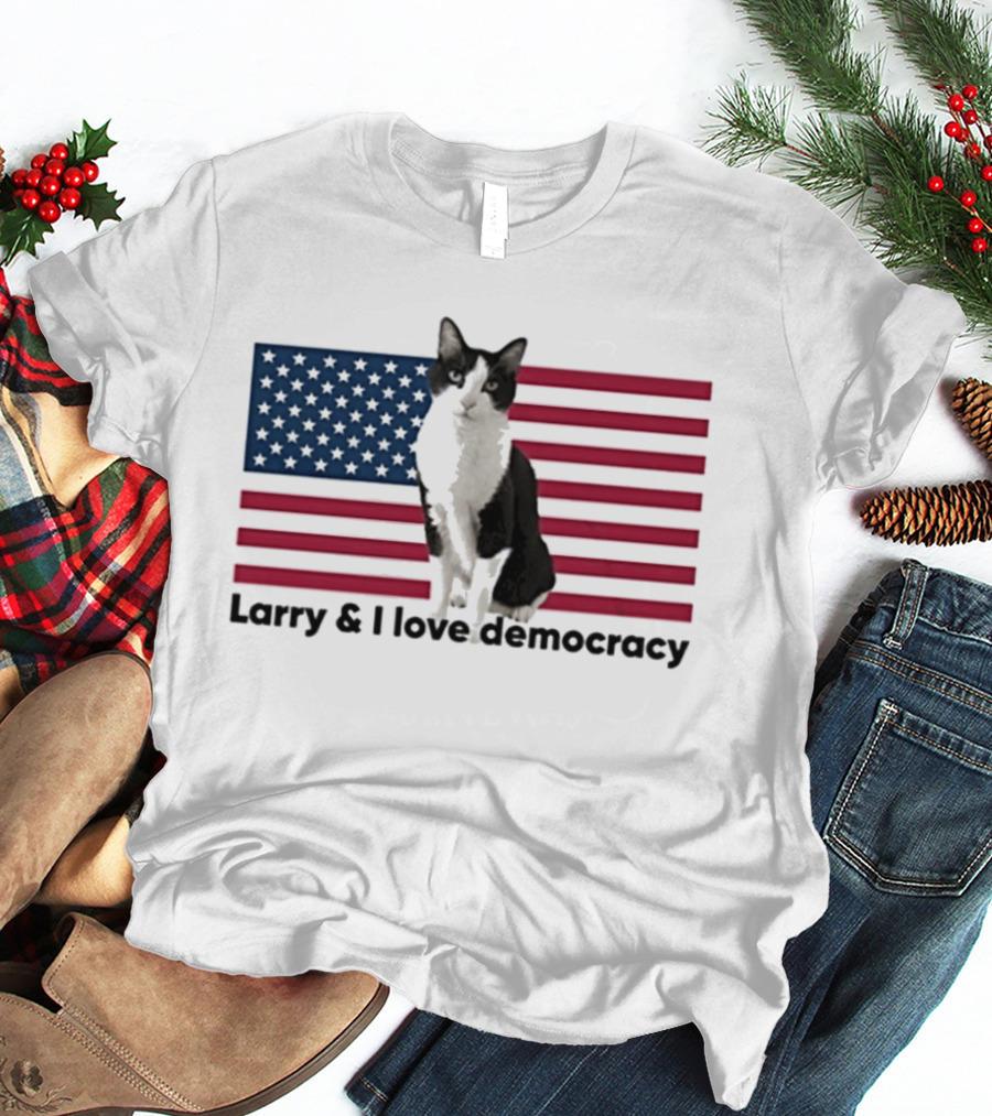 Larry I Love Democracy Cat American Flag T-Shirt