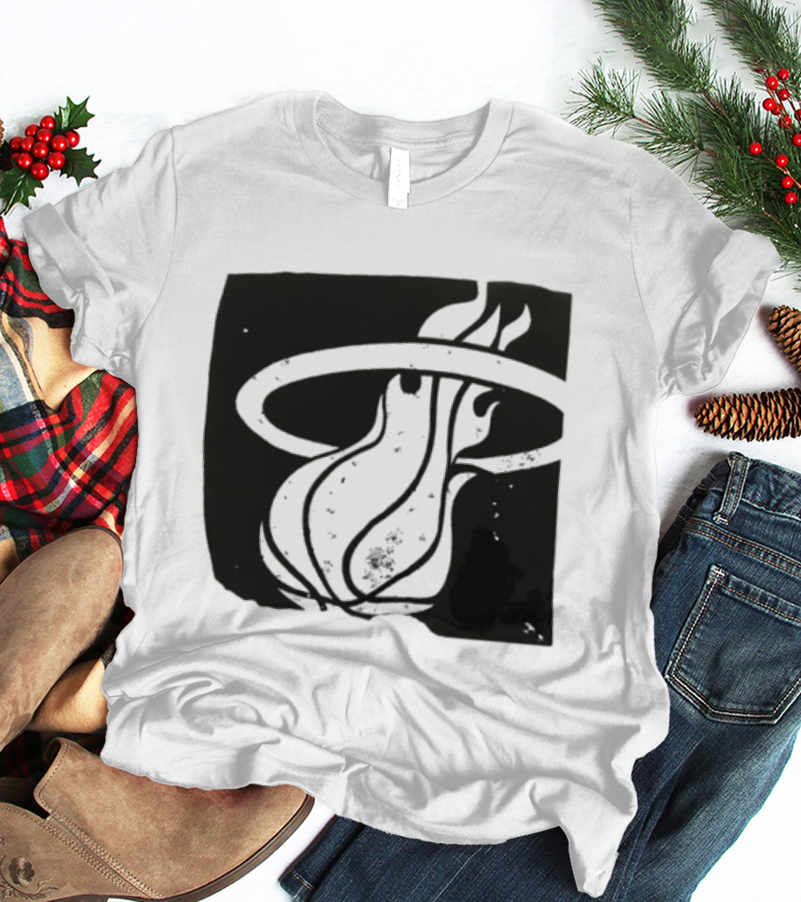 Miami Heat Basketball NBA Iconic Flaming Ball T-Shirt