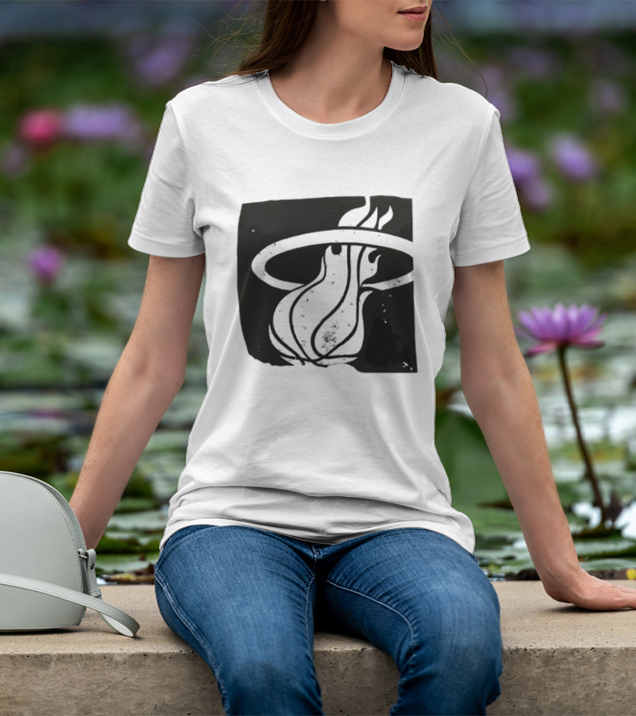 Miami Heat Basketball NBA Iconic Flaming Ball T-Shirt