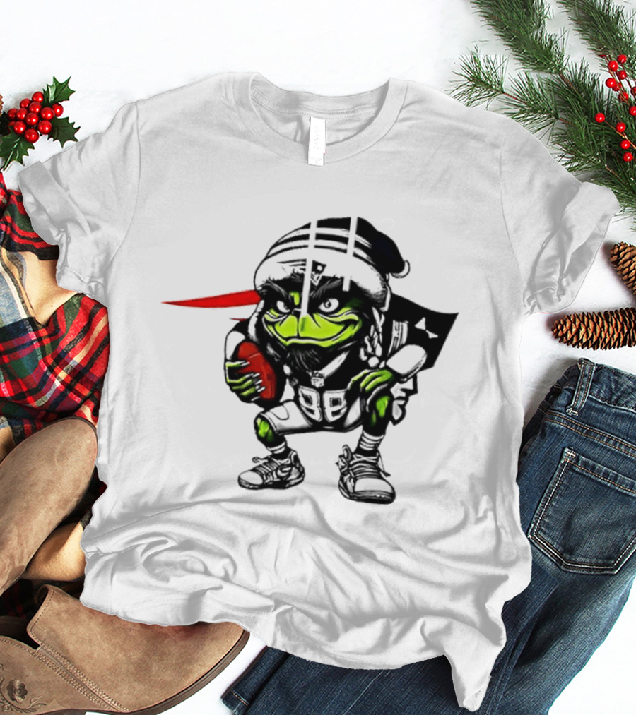 New England Patriots Grinch Christmas Football Collaboration T-Shirt