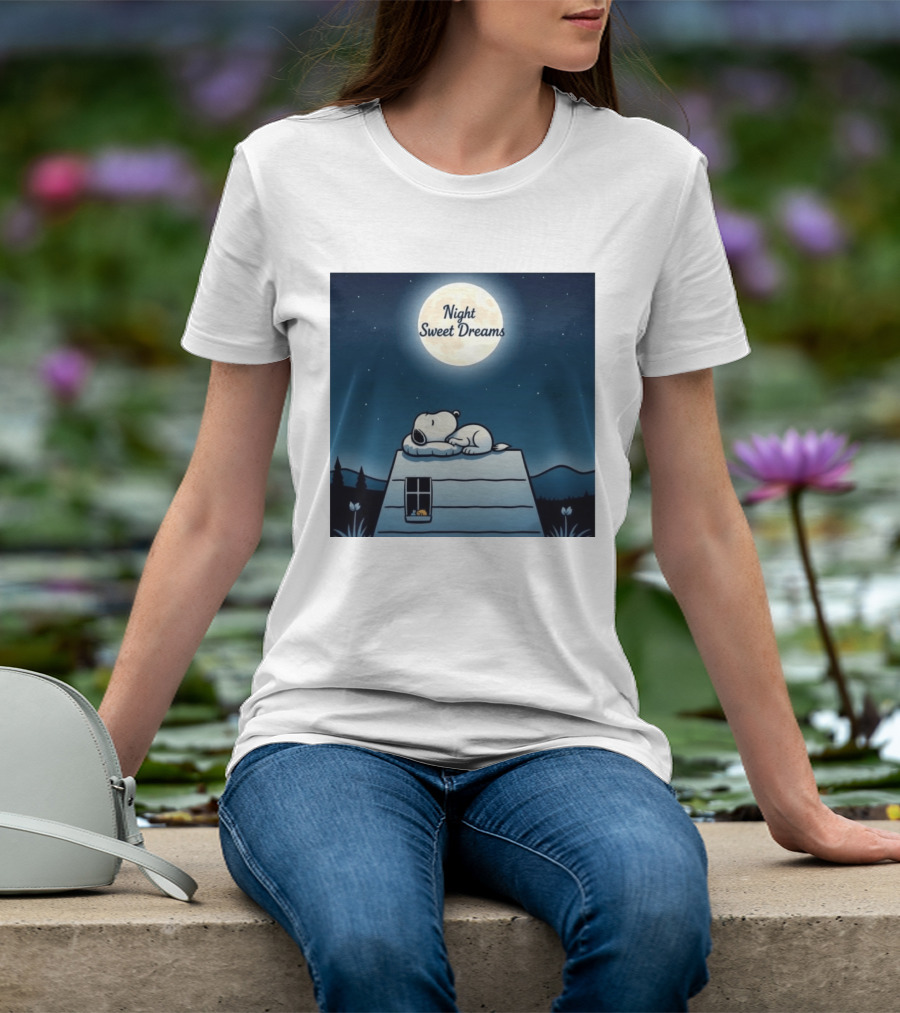 Snoopy Night Sweet Dreams Moonlight Scene Peanuts Sleeping Dog T-Shirt