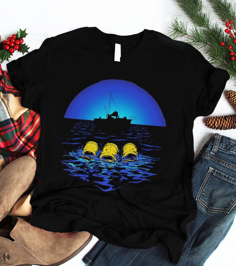 Jaws Orca Boat With Yellow Barrels Steven Spielberg Retro Ocean Scene T-Shirt