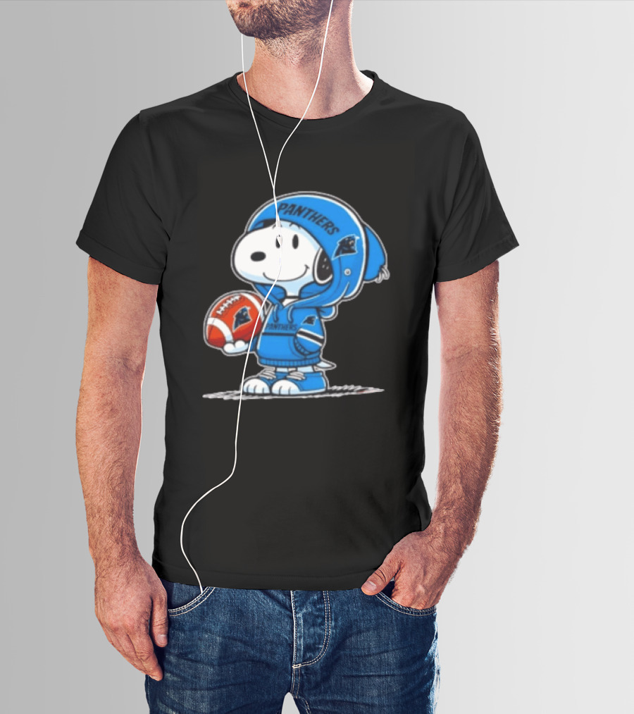 Snoopy Carolina Panthers Fan Holding Football Peanuts T-Shirt
