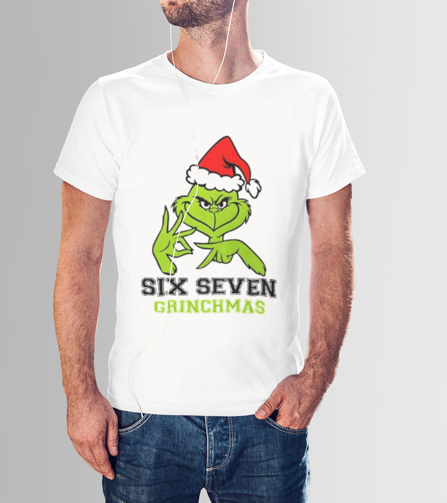 Grinch Santa Hat Six Seven Grinchmas Christmas 2025 Festive T-Shirt