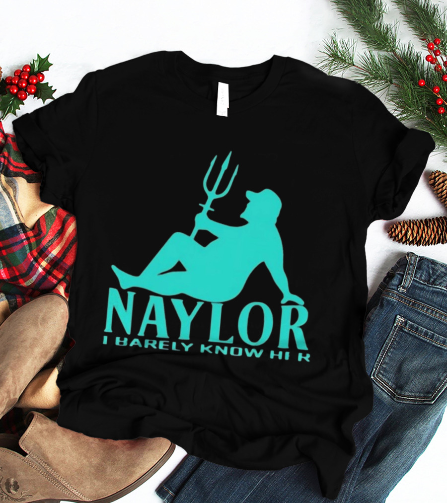 Naylor I Barely Know Her Mariners Trident Pose T-Shirt