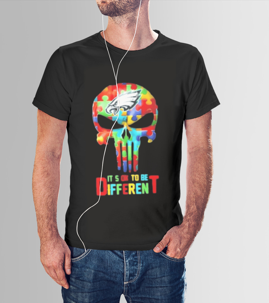 Philadelphia Eagles Skull Puzzle Autism Awareness It's Ok To Be Different T-Shirt