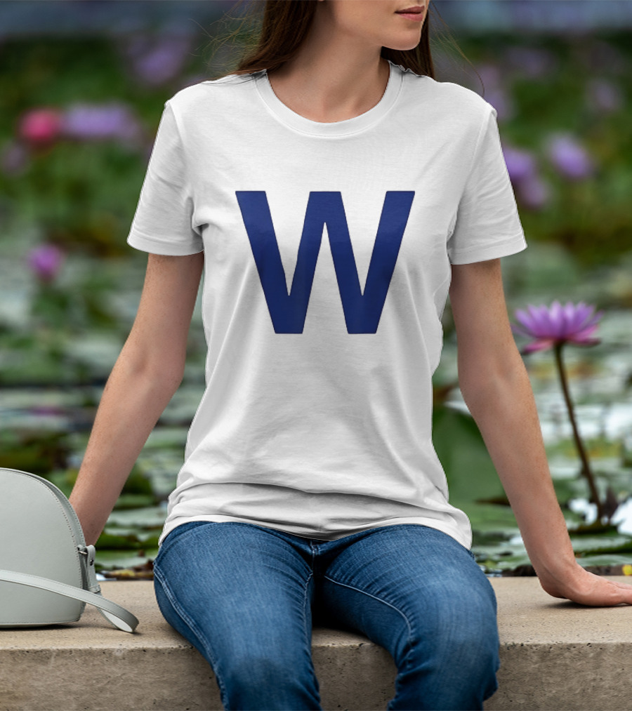 Chicago Cubs Blue W Baseball Team Victory T-Shirt
