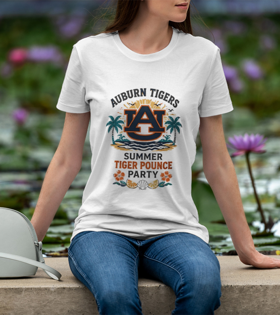 Auburn Tigers Summer Tiger Pounce Party Tropical Beach Scene T-Shirt