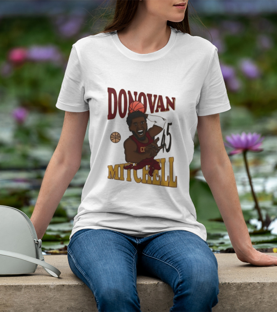 Donovan Mitchell Cleveland Cavaliers Basketball Number 45 Dunking T-Shirt