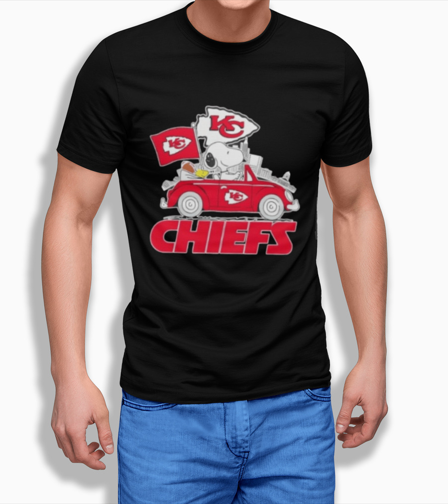 Snoopy Driving Kansas City Chiefs Car With Skyline And Flag T-Shirt